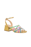 SANDÁLIA DE SALTO BLOCO MÉDIO EM COURO DOURADO COM TIRAS MULTICOLOR