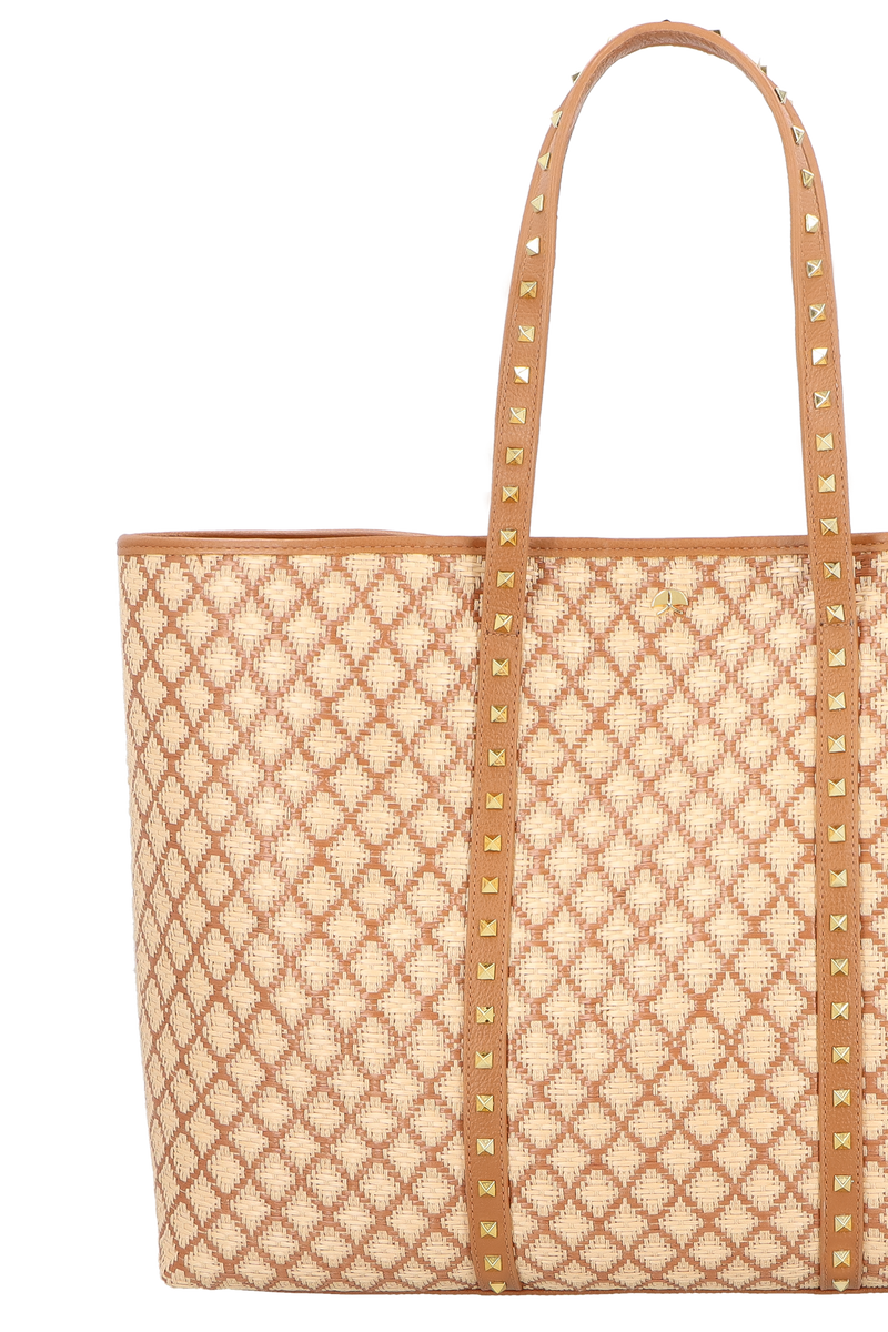 BOLSA SHOPPING GRANDE EM COURO CARAMELO E PALHA COM REBITES