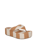 SANDÁLIA PLATAFORMA FLAT LISTRADA CARAMELO