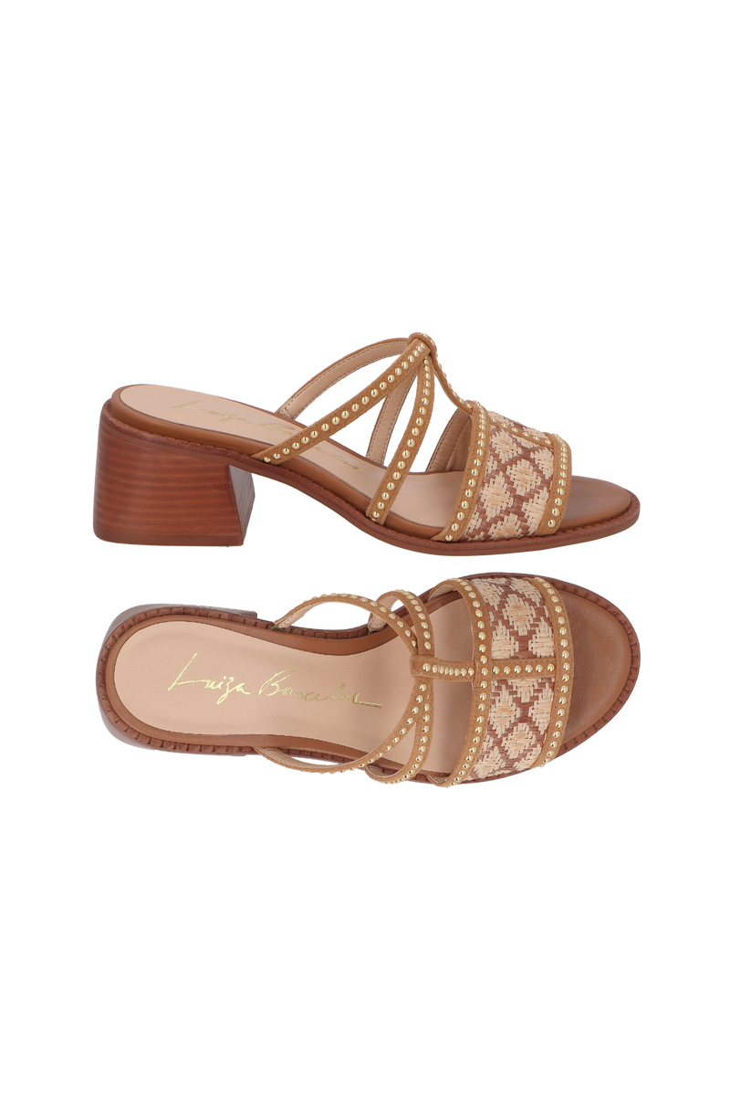 SANDÁLIA EM COURO CARAMELO E PALHA COM SALTO BLOCO MÉDIO