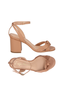 SANDÁLIA SALTO BLOCO MÉDIO EM COURO BEGE BLUSH COM TIRAS FINAS CRUZADAS