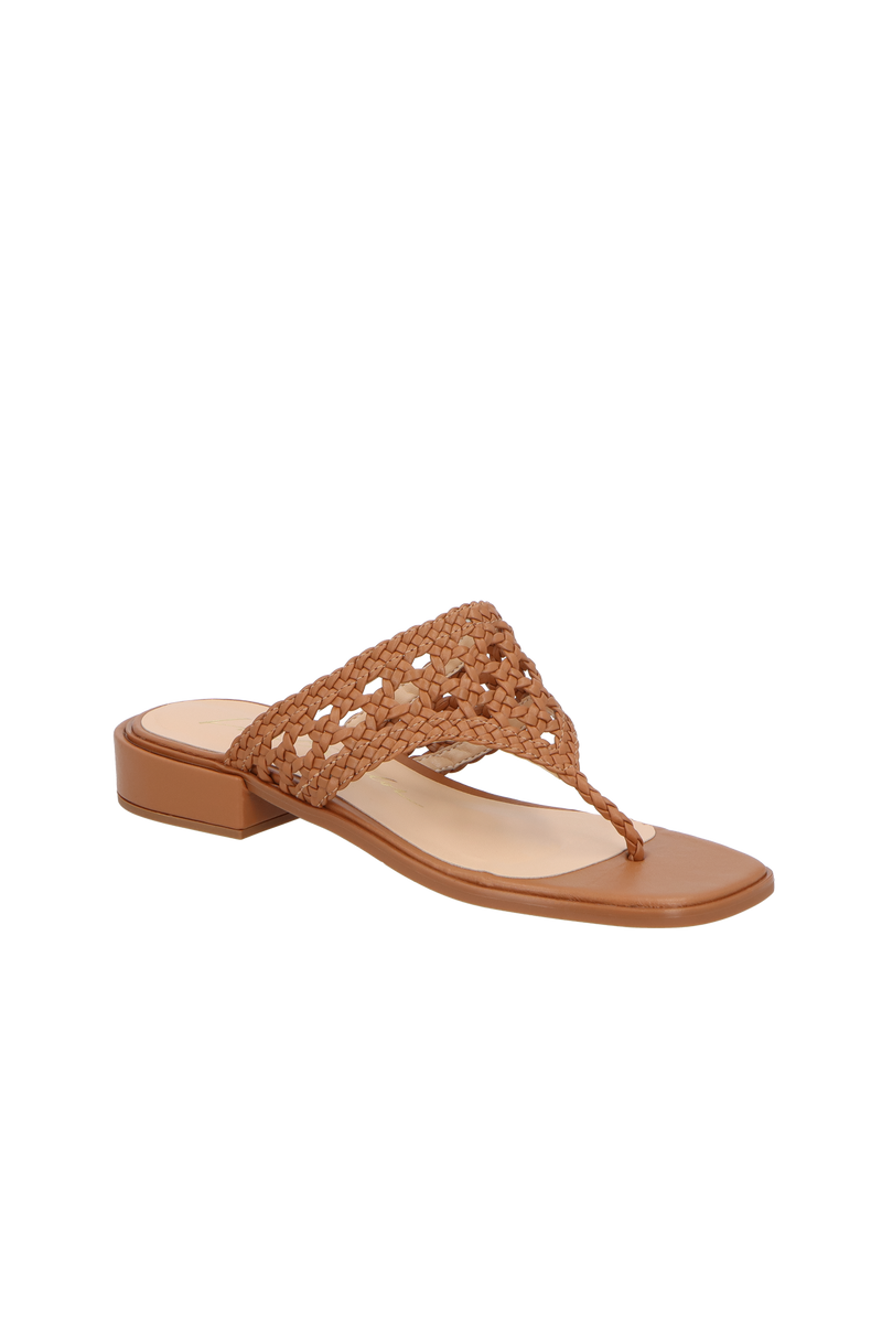 SANDÁLIA RASTEIRA EM COURO CARAMELO COM TIRAS TRAMADAS