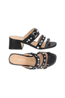 SANDÁLIA MULE SALTO MÉDIO BLOCO EM COURO PRETO COM MIX DE REBITES