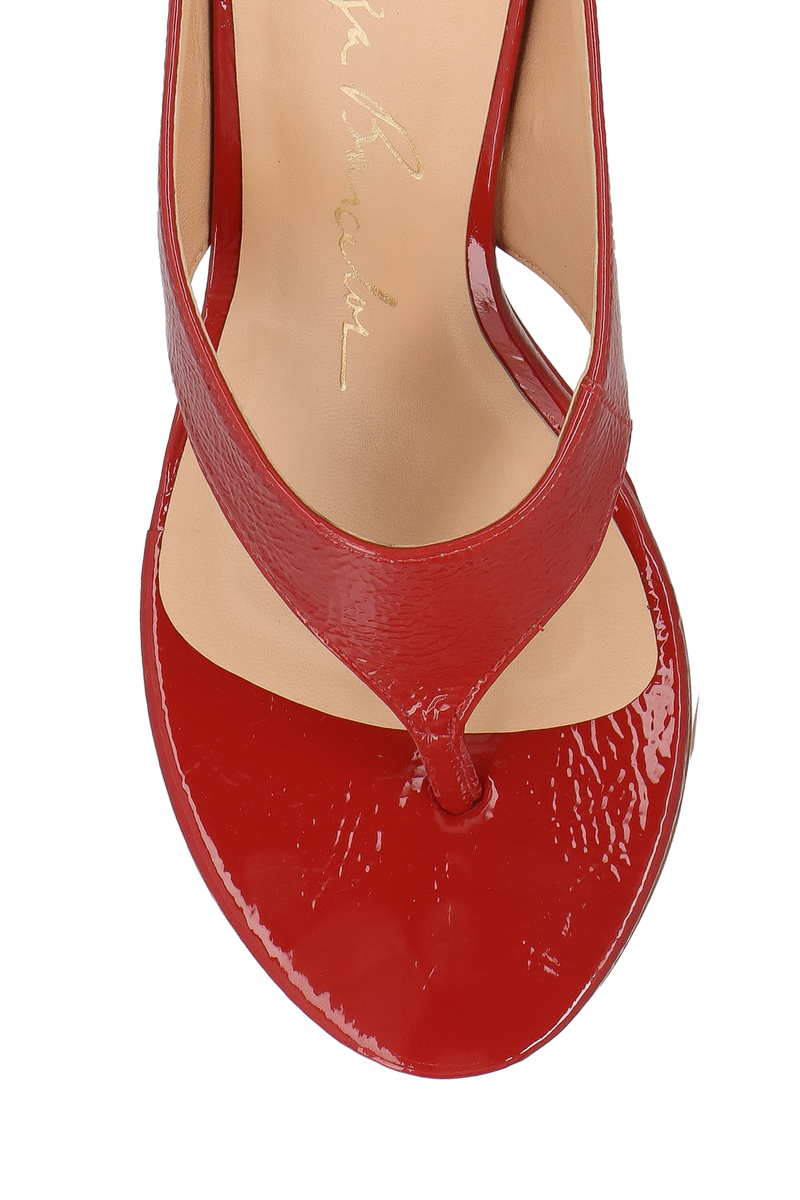 MULE DE DEDO EM VERNIZ VERMELHO COM SALTO ANABELA ESCULTURAL