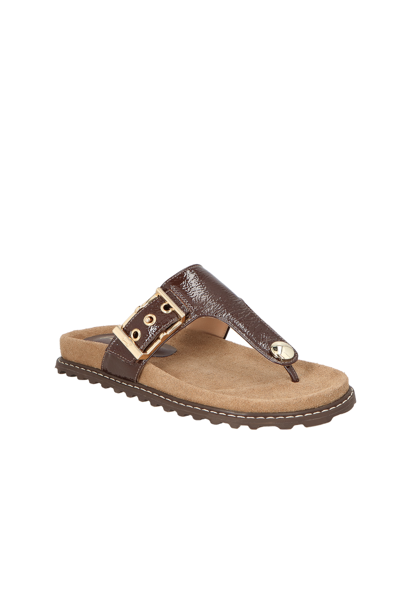 SANDÁLIA PAPETE DE DEDO EM VERNIZ MARROM CAFÉ COM FIVELA