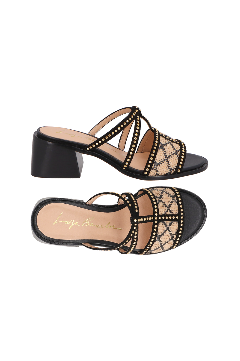 SANDÁLIA EM COURO PRETO E PALHA COM SALTO BLOCO MÉDIO