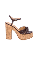 SANDÁLIA PLATAFORMA EM VERNIZ COM TIRA TORCIDA MARROM CAFÉ