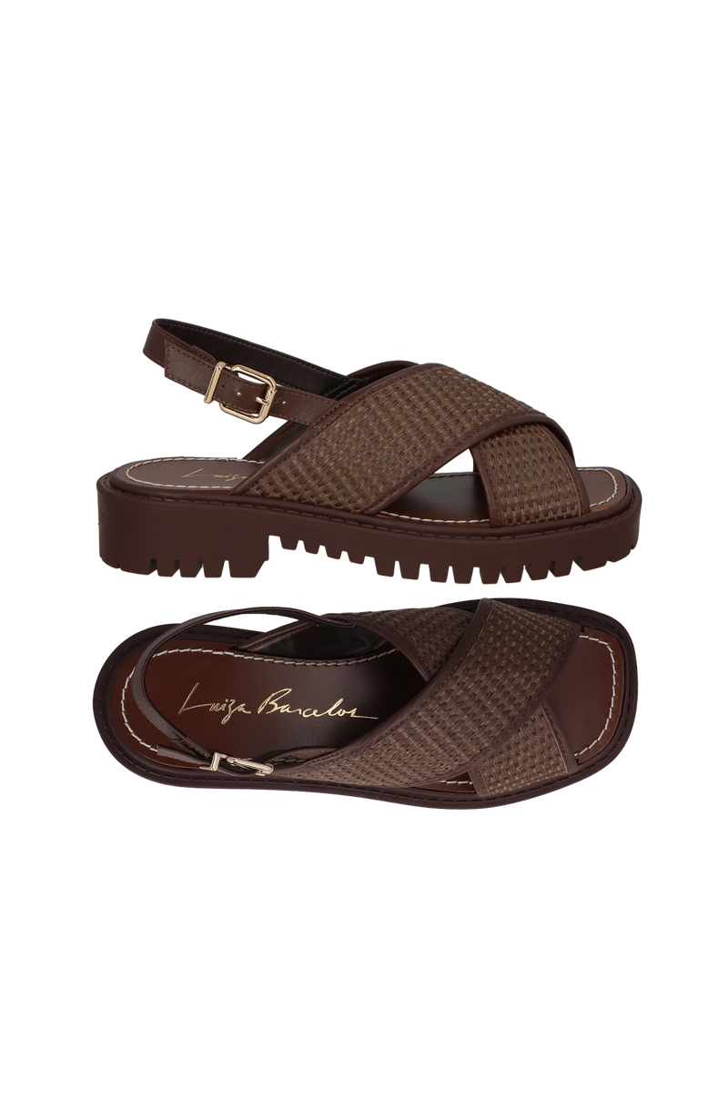 SANDÁLIA TRATORADA EM RÁFIA E COURO MARROM CAFÉ COM FIVELA