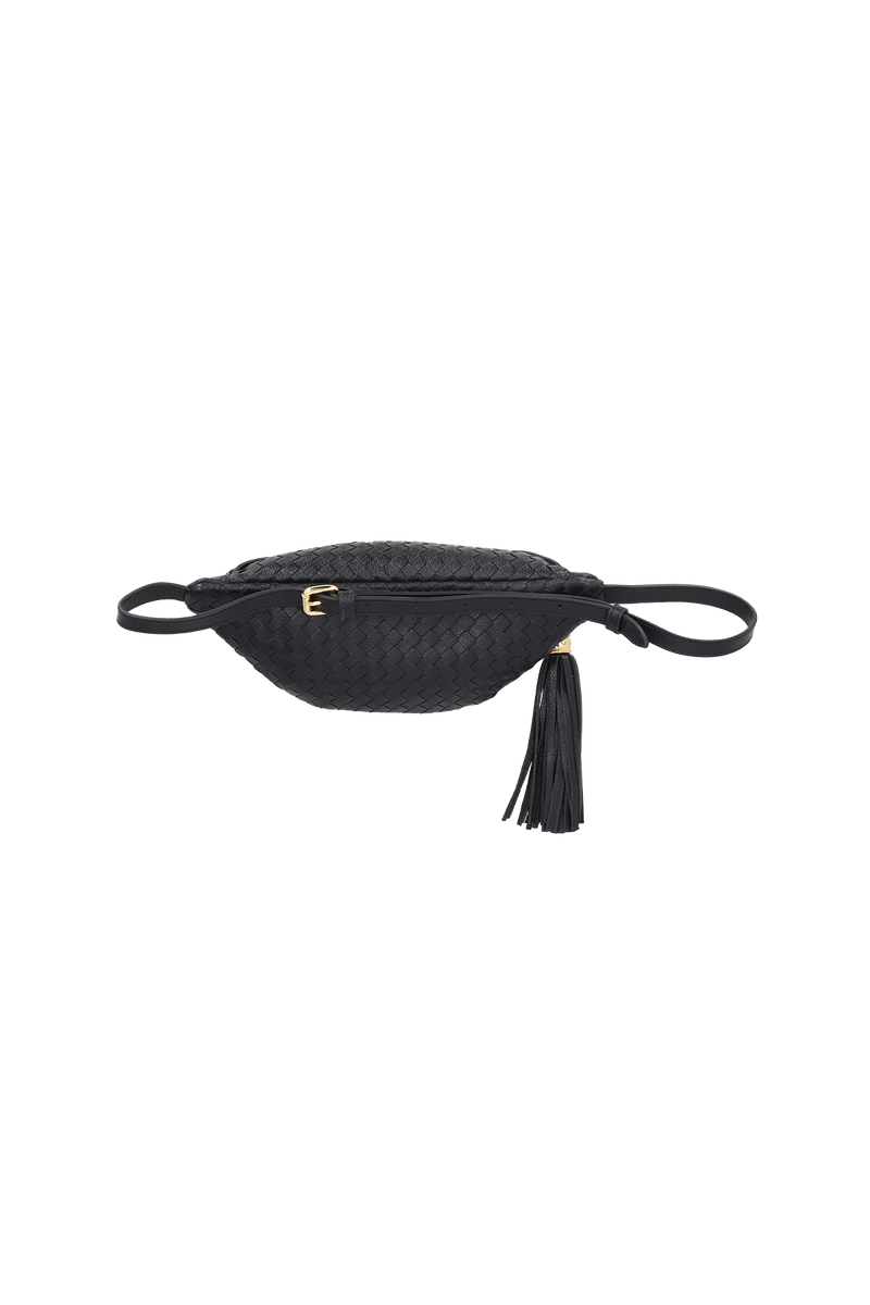 BOLSA PEQUENA EM COURO PRETO TRESSÊ COM FRANJA