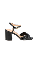 SANDÁLIA DE SALTO BLOCO MÉDIO EM COURO VERNIZ PRETO