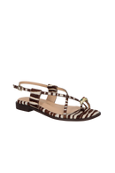 SANDÁLIA RASTEIRA EM PELO ZEBRA MARROM CAFÉ COM ANEL METÁTICO