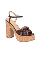 SANDÁLIA PLATAFORMA EM VERNIZ COM TIRA TORCIDA MARROM CAFÉ