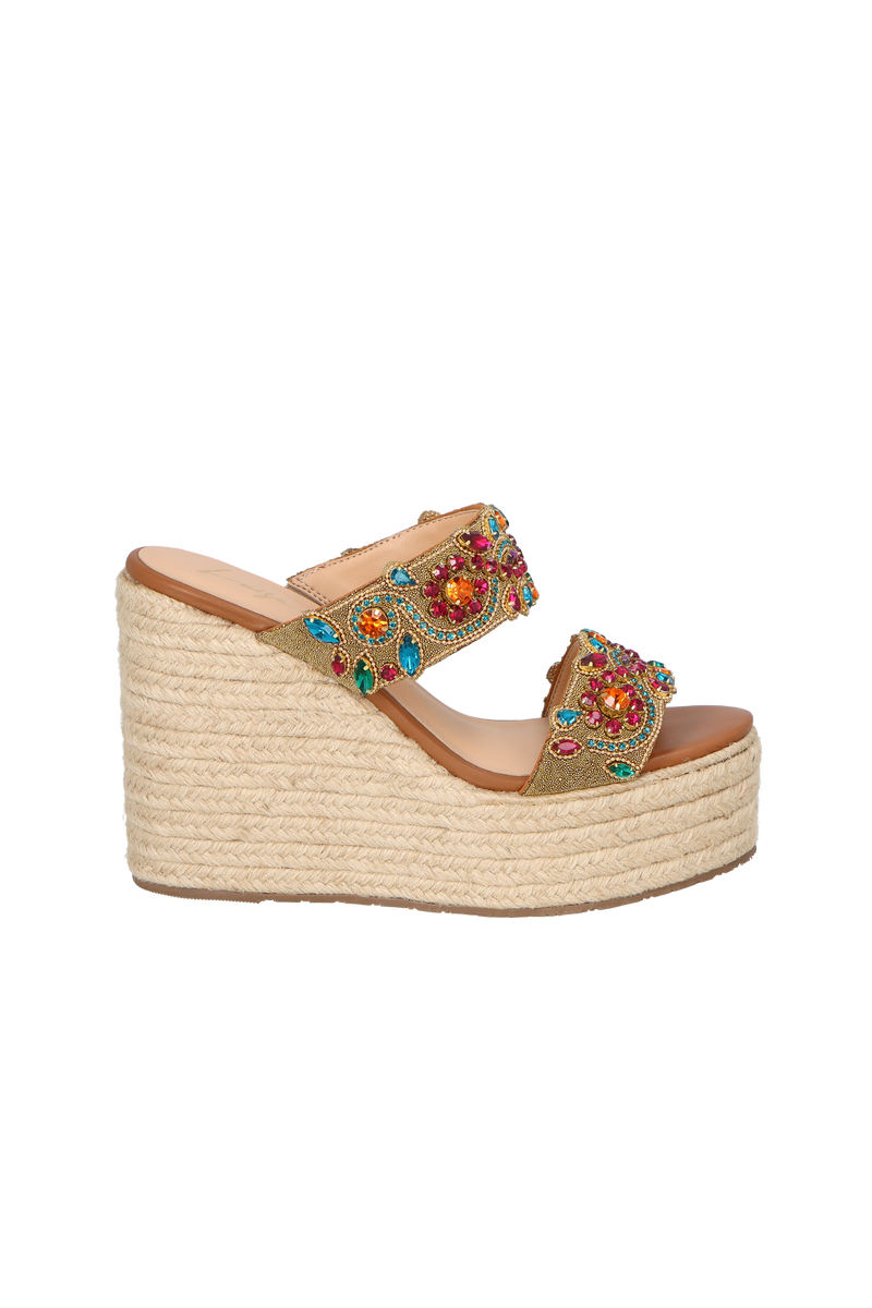 SANDÁLIA ANABELA COM PEDRARIA COLORIDA E JUTA