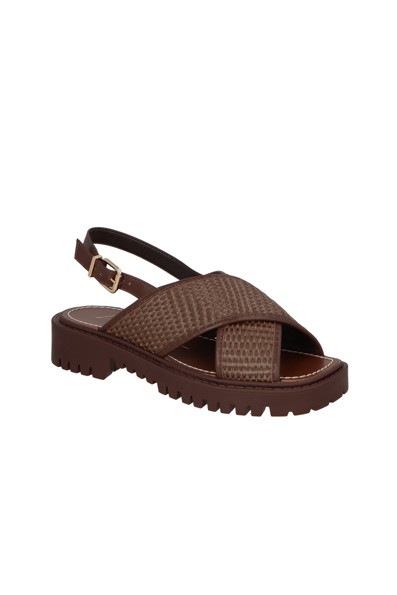 SANDÁLIA TRATORADA EM RÁFIA E COURO MARROM CAFÉ COM FIVELA